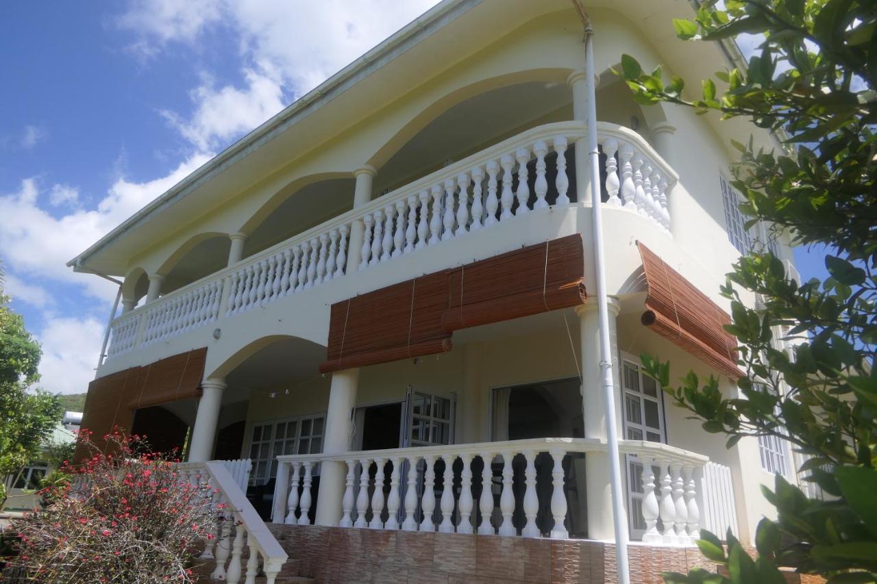 Tropical Garden Self Catering Villa Victoria Eksteriør billede